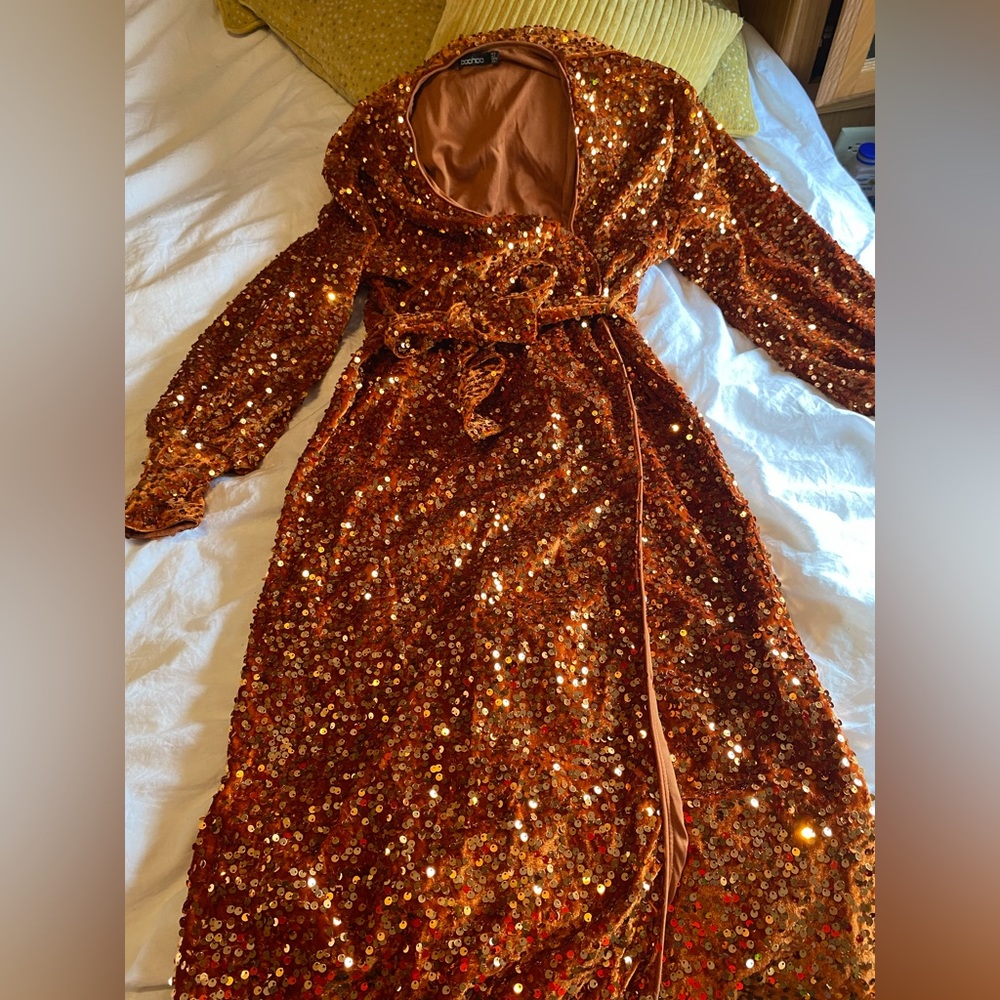 Boohoo dress
